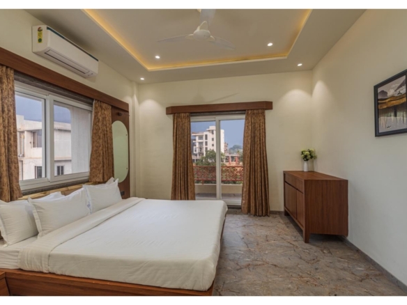 8 Bhk new photo_page-0011